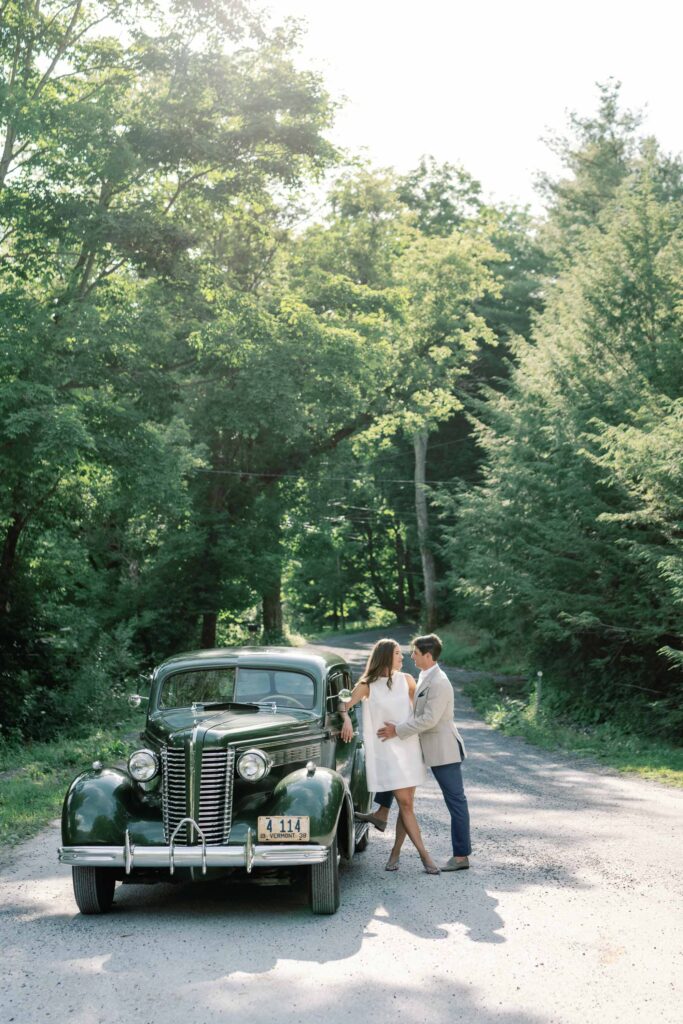 Step into this timeless black tie wedding at Hildene, the Lincoln Family Home in Manchester, Vermont. With a vintage 1938 Buick entrance to the welcome party