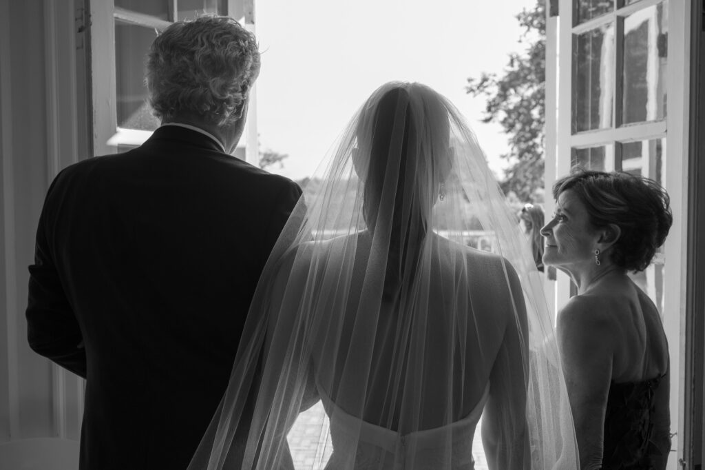 Step into this timeless black tie wedding at Hildene, the Lincoln Family Home in Manchester, Vermont ceremony