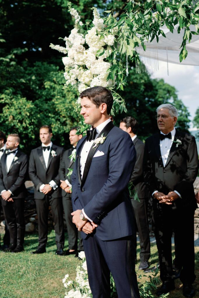 Step into this timeless black tie wedding at Hildene, the Lincoln Family Home in Manchester, Vermont ceremony