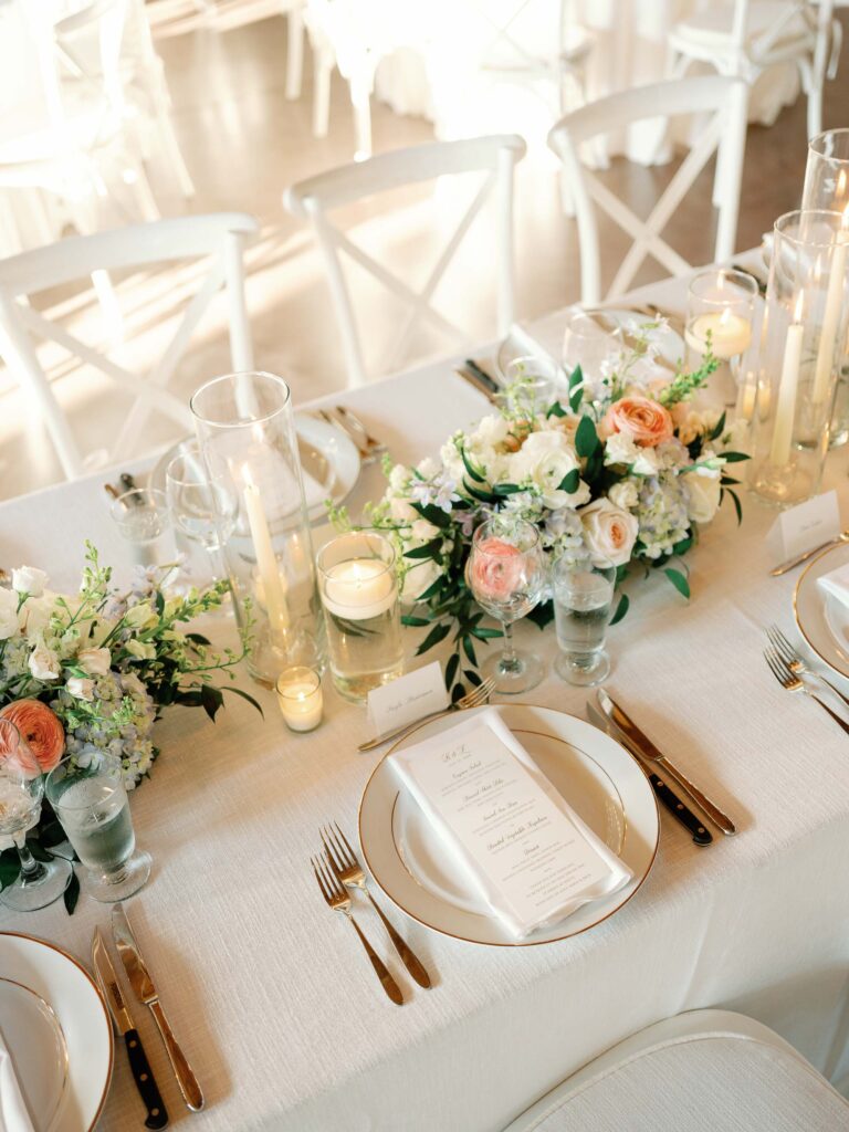 a timeless black tie wedding at Hildene, the Lincoln Family Home in Manchester, Vermont reception space