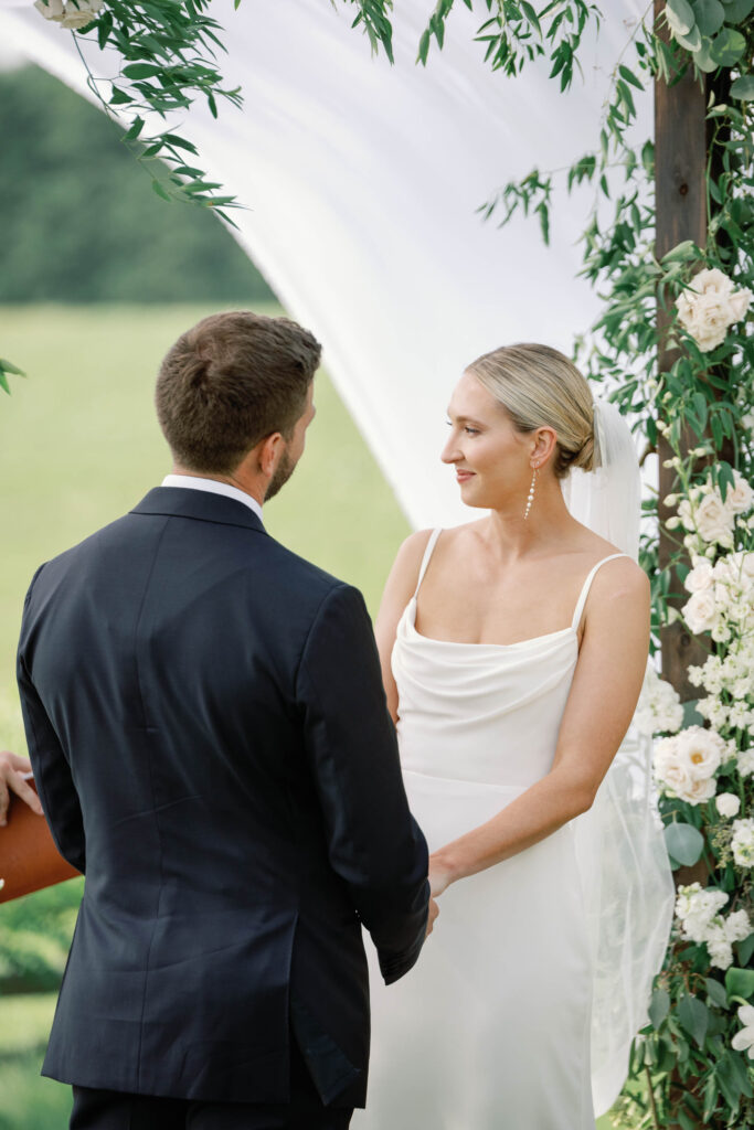 A black-tie Vermont wedding with a Nancy Meyers aesthetic at the historic Shelburne Museum Brick House with Personal notes for every guest, espresso martinis + churros, and sweeping lake views—this one’s for the romantics